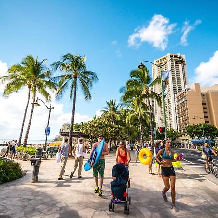 Aloha Vibes Await! Stylish Condo At Aloha Surf - Mountain And City Views Honolulu Zewnętrze zdjęcie