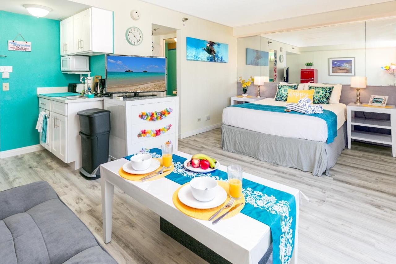 Aloha Vibes Await! Stylish Condo At Aloha Surf - Mountain And City Views Honolulu Zewnętrze zdjęcie